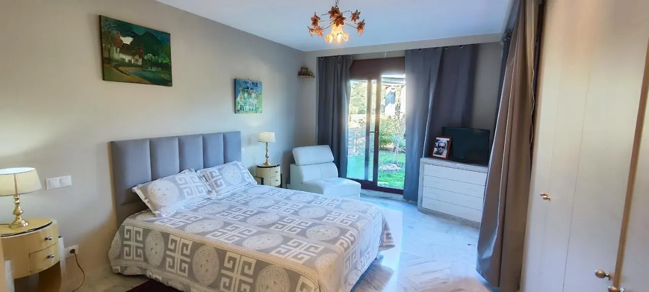 Gorgeous 3 Bedrooms In Villa Natural Reserve Park! 埃斯特波纳 0*,