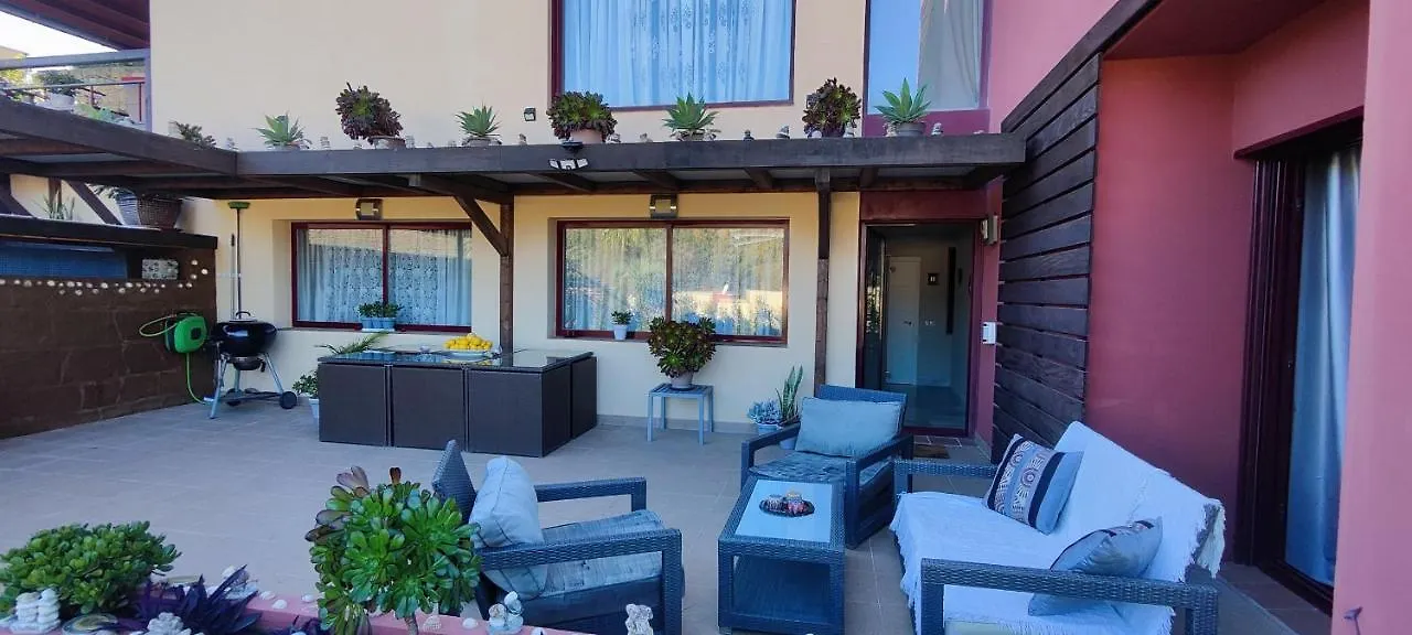 Gorgeous 3 Bedrooms In Villa Natural Reserve Park! 埃斯特波纳 西班牙