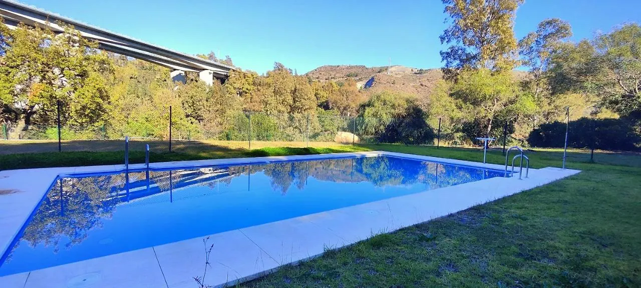 بيت ضيافة Gorgeous 3 Bedrooms In Villa Natural Reserve Park! إِستيبونا